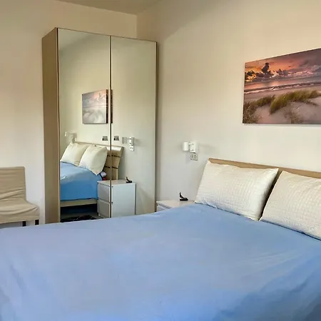 Venezuela Apartment *